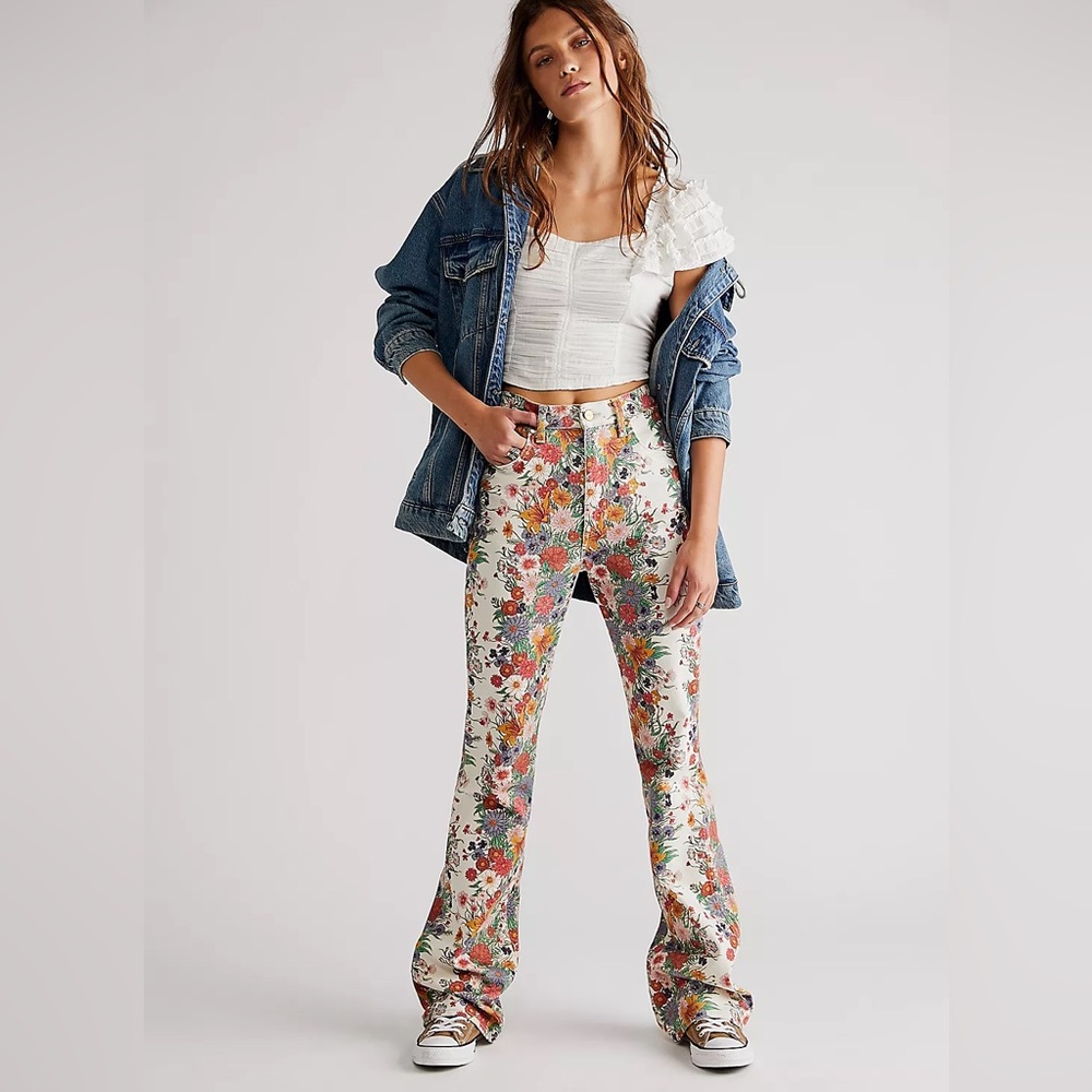 Free People Wrangler Westward 626 Women 27x32 High Rise Bootcut Floral Jeans